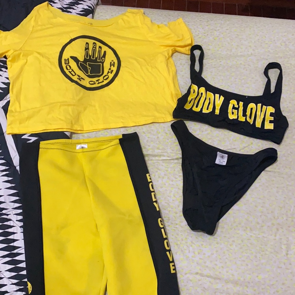 Vintage 4 piece Body Glove Set